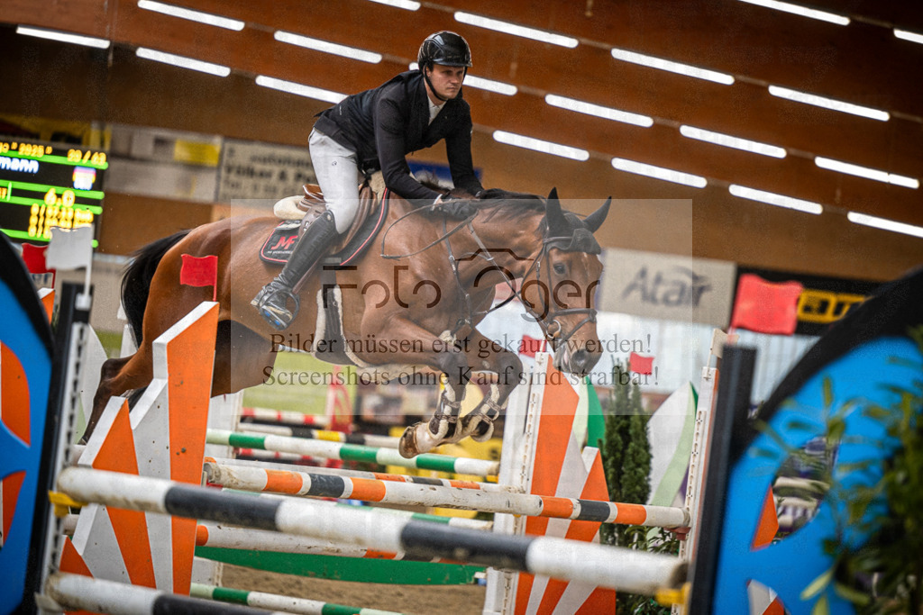 DOS_1261 | Entdecke hochwertige Reitturnierfotos von Foto Oger. Professionell, emotional und authentisch – jetzt Lieblingsmomente im Shop bestellen.Deutschlandweite Turnierfotografie. - Realisiert mit Pictrs.com