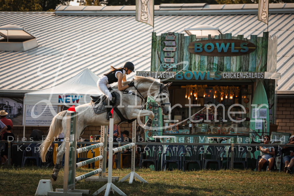 18.FrSpA00127 | Leoni Ertmer Photography - Realisiert mit Pictrs.com