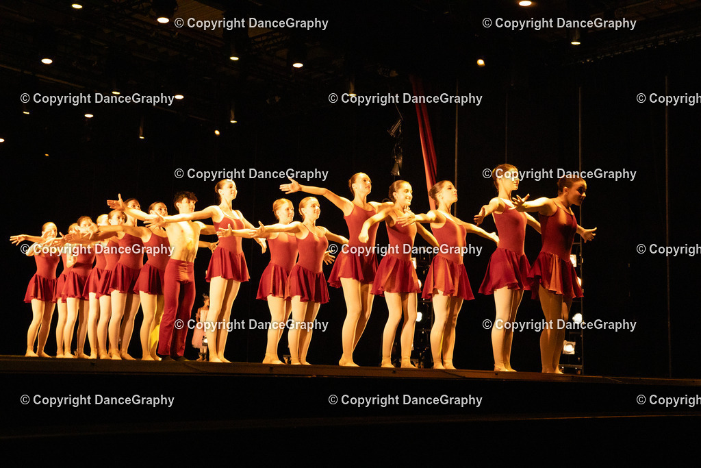 GPHY4671 | DanceGraphy - Realisiert mit Pictrs.com