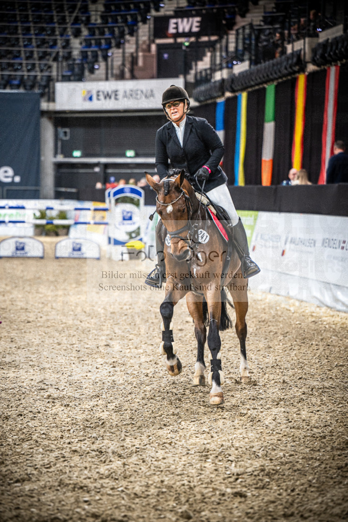 DOS_2280 | Entdecke hochwertige Reitturnierfotos von Foto Oger. Professionell, emotional und authentisch – jetzt Lieblingsmomente im Shop bestellen.Deutschlandweite Turnierfotografie. - Realisiert mit Pictrs.com