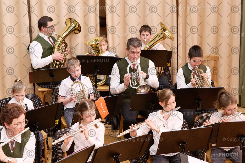 064_202601_MVS-Neujahrskonzert_NZ9_6404 | proPHOTO - Realisiert mit Pictrs.com