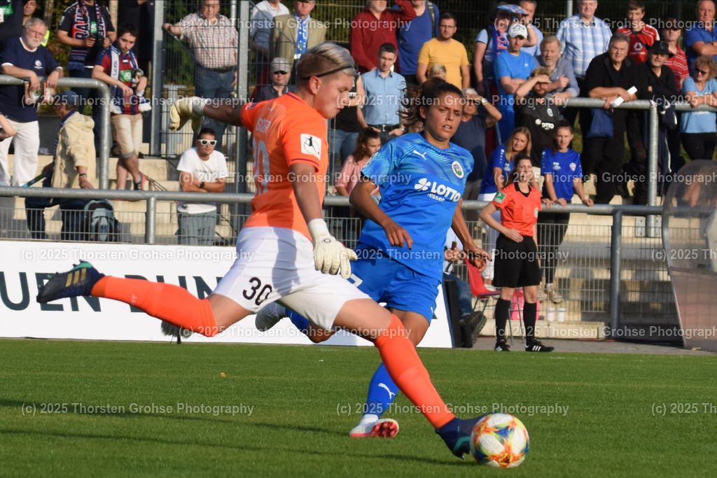 FoFootball, 1. Women-League, 1. FFC Frankfurt vs. 1. FFC Turbine Potsdam, 16.08.2019 | Football, 1. Women-League, 1. FFC Frankfurt vs. 1. FFC Turbine Potsdam, 16.08.2019; in Stadion am Brentanobad in Frankfurt, (Germany)

Image: Vanessa Fischer #30 (1.FFC Turbine Potsdam)

DFL REGULATIONS PROHIBIT ANY USE OF PHOTOGRAPHS as IMAGE SEQUENCES and/or QUASI-VIDEO. - Realisiert mit Pictrs.com