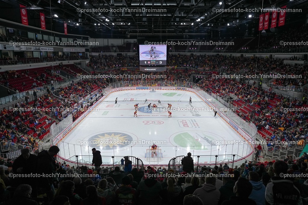 xYDRx12122501125 | 12.12.2025, xydrx, Eishockey, DEL2, Düsseldorfer EG - Bietigheim Steelers, PSD Bank Dome Düsseldorf: Übersichtsbild,Photo: xYannisxDreimannxPressefotoKochx