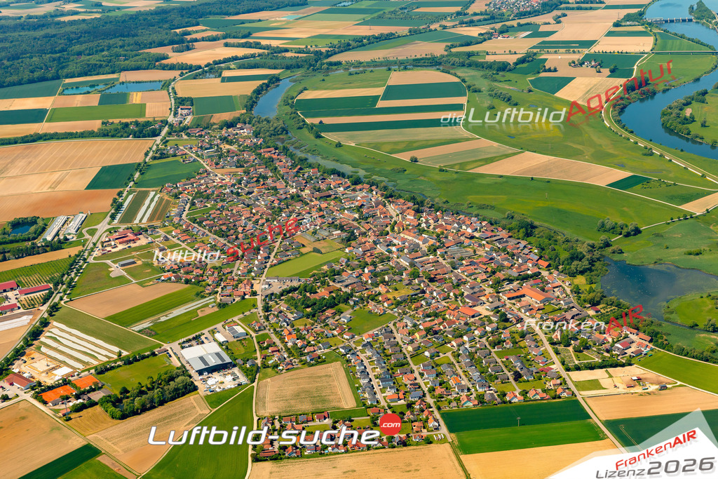 Das Luftbild zeigt :  Pfatter - Die Luftaufnahme wurde 2024 vom UL-Flugzeug aus erstellt ( keine Drohne ) - Hochauflösende Luftaufnahme - Für grossformatige Ausdrucke geeignet. Die Geschenkidee !Mit Lizenz und Bildrechte bestellbar