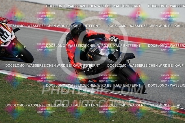 2025_10_24_PBK_44325 | Sportfotografie; SlowMotion; Video; Rennstrecke; Hafeneger; RSE; Speer; Trackday; Motorsportarena; Hockenheimring; Brno; Most; Barcelona; Valencia, Benny; Kaetzmer;