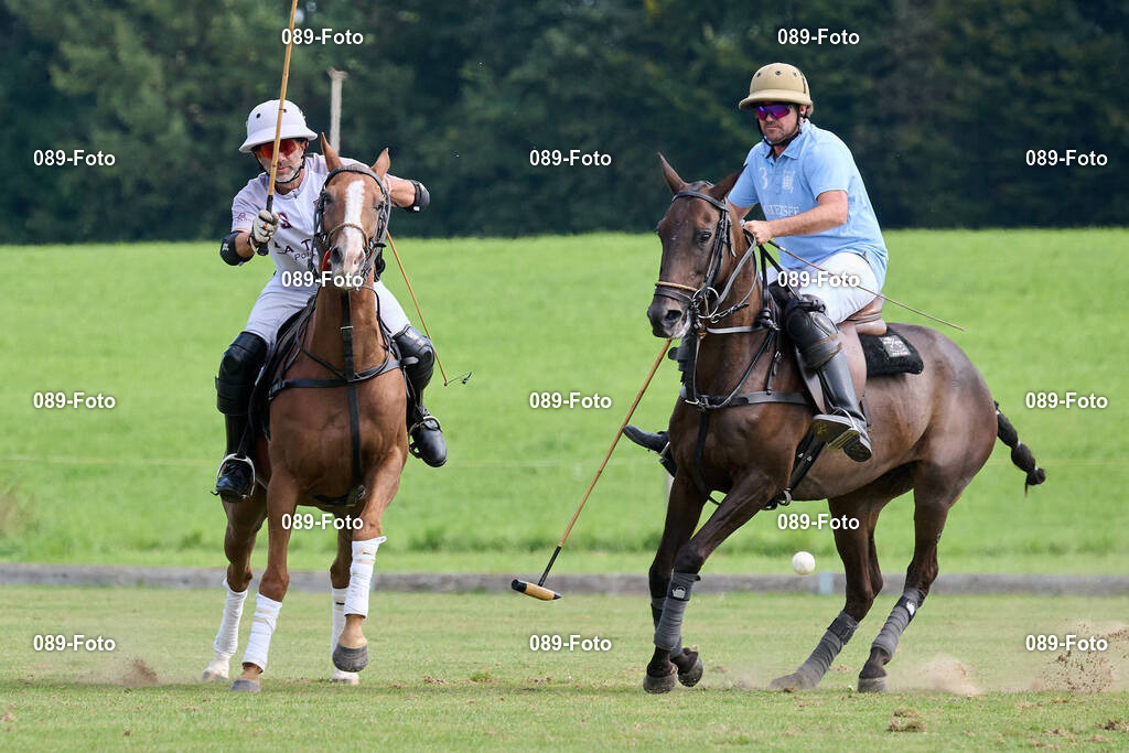 La Tarde Summer Cup 2025, Ostersee Polo Team vs La Tarde Polo Team | La Tarde Polo Club Munich, La Tarde Summer Cup 2025, Ostersee Polo Team vs La Tarde Polo Team, 2025-08-24Foto: 089-foto.org - Realisiert mit Pictrs.com