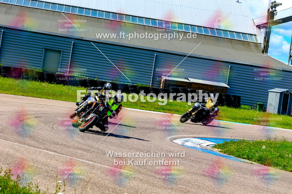 002-6136 | Hier findet Ihr Bilder von Touristenfahrten auf der Nürburgring Nordschleife oder von anderen Veranstaltungen die ich besucht habe. Viel Spass beim Durch Schauen 