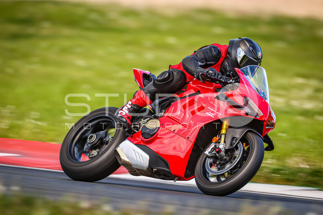 0087-260504OSL-022_87 | Deine Full-Service-Agentur für ✔️Videoproduktionen und ✔️Motorsportfotografie Jetzt Angebot anfragen!