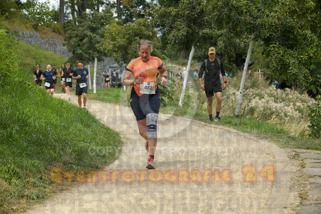 250824_1417_EX1_5674 | Sportfotografie im Rhein-Sieg Kreis, Köln, Bonn, NRW, Rheinland Pfalz, Hessen, etc. Unser Tätigkeitsfeld umfasst den Laufsport vom Volkslauf über den Marathon, Duathlon, Triathon bis zum Ultralauf wie Kölnpfad Ultra oder Schindertrail.