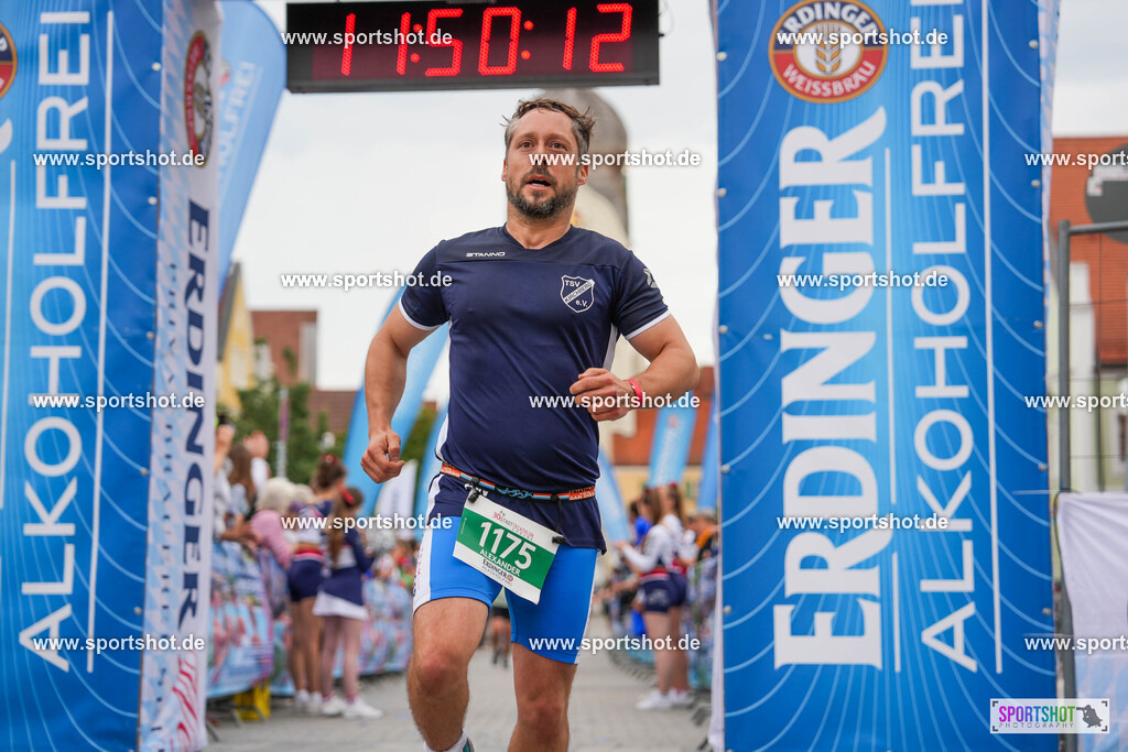 DSC02916 | Stadttriathlon Erding 2025. #yourpictrs #sportshot_your_pictrs @Sportshotphotography #stadttriathlonerding Copyright: www.sportshot.de