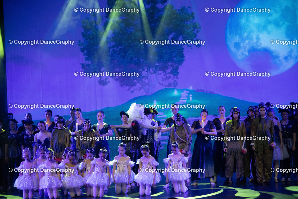 GPHY2392 | DanceGraphy - Realisiert mit Pictrs.com