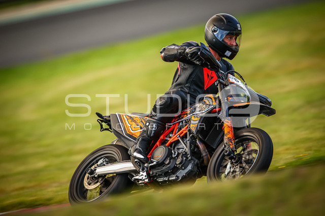 0690-250911-OSL-007_690 | Deine Full-Service-Agentur für ✔️Videoproduktionen und ✔️Motorsportfotografie Jetzt Angebot anfragen!