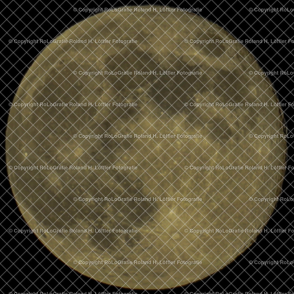 DSCN0205 | Vollmond, Halbmond, Blutmond - Realisiert mit Pictrs.com