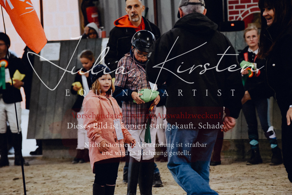 DSC_7045 | Pferde- und Turnierfotografie in Westsachsen. Pferdeportraits, Auftragszeichnungen und intuitive Kunst.