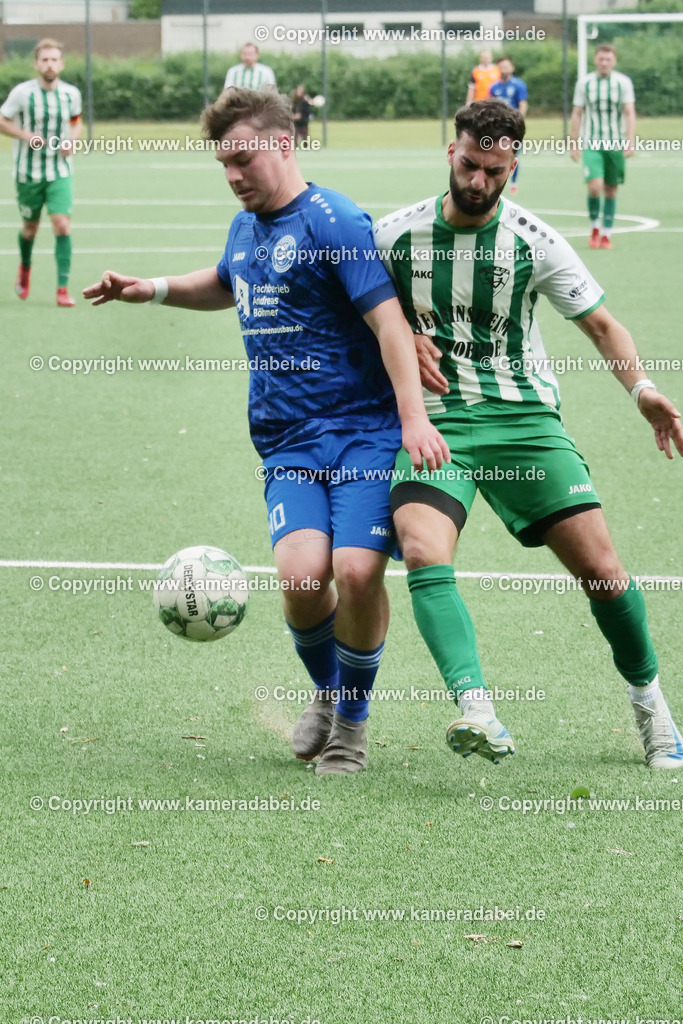 Fußball : Bezirksliga : TV Voerde - FC Sterkrade 72 | Fußball : Bezirksliga : TV Voerde - FC Sterkrade 72 am 25.05.2025 in Voerde - Realisiert mit Pictrs.com