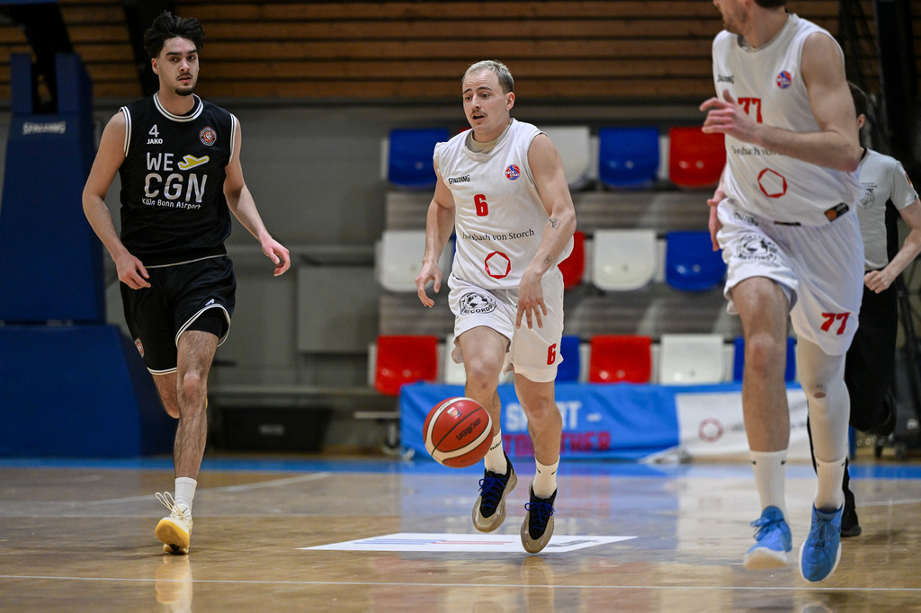 gml_004 | Fotos von Basketballspielen aus dem Raum NRW fotografiert von Gero Mueller-Laschet und Daniel Schaefer - Realisiert mit Pictrs.com