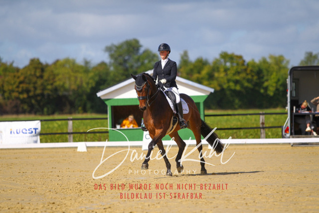 DKP45176 | Turniersportfotografie; Pferdefotografie; Dressurfotografie