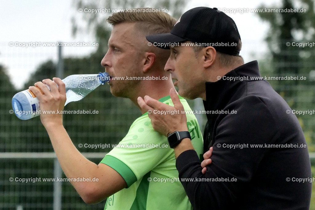 Fußball : Bezirksliga : SV 08/29 Friedrichsfeld - TV Voerde am 15.09.2024 | Fußball : Bezirksliga : SV 08/29 Friedrichsfeld - TV Voerde am 15.09.2024 - Realisiert mit Pictrs.com