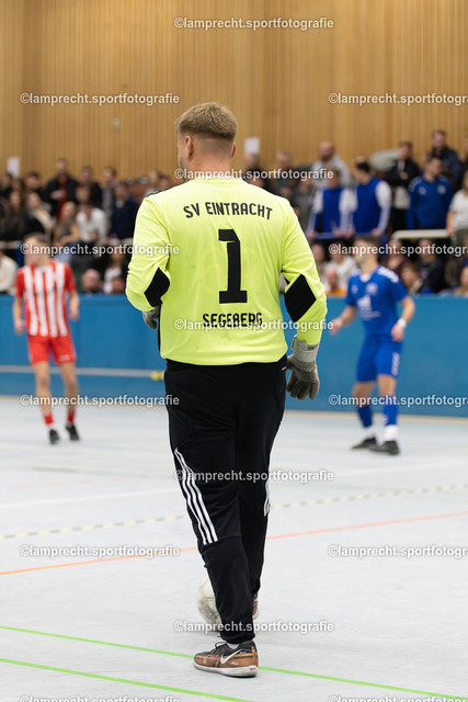 Fußball I Herren I Saison 2025-2026 I Solarstrom-Cup I Vorrunde I 03.01.2026.035 | SV Eintracht Segeberg - SV SülfeldSV Eintracht Segeberg - SV Sülfeld - Realisiert mit Pictrs.com