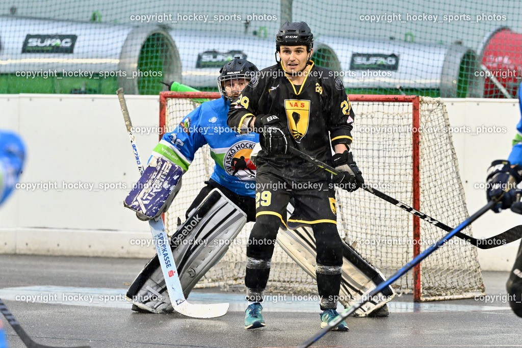 VAS Ballhockey Villach vs. ASKÖ Villach Ballhockey | #29 Wohlfahrt Philipp, #32 Baumann Rene, VAS Ballhockey Villach vs. ASKÖ Villach Ballhockey, VAS Ballhockey Villach vs. ASKÖ Villach Ballhockey am 28.05.2025 in Villach (Alpen Arena ), Austria, (Photo by Bernd Stefan)