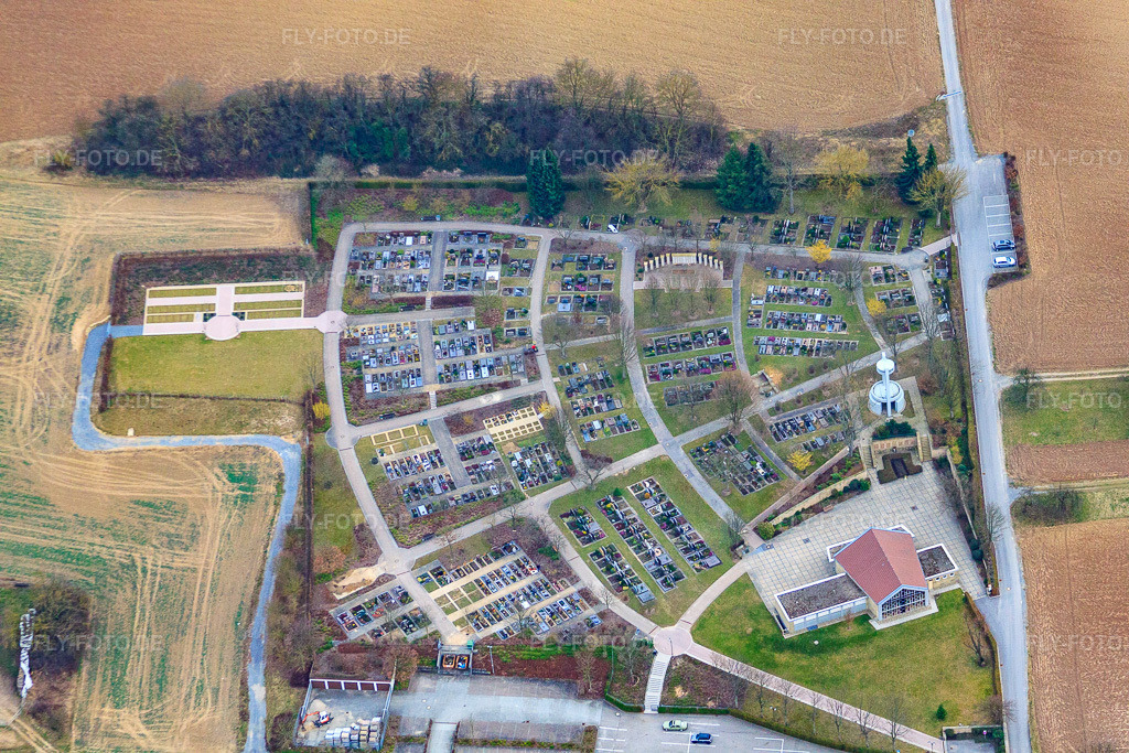Luftbild: Friedhof und Friedpark Sulzfeld in Sulzfeld im Bundesland Baden-Württemberg in Deutschland. – Foto: IMG_38226.jpg vom 12.03.2011 durch Werner Riehm/FLY-FOTO.de – Auflösung des Originals: 4752 x 3168 px – Leben&nbsp;|&nbsp;Aktuell&nbsp;|&nbsp;Sulzfeld, immer in Bewegung
