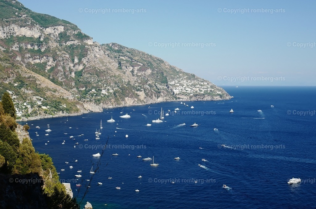 L1090313 | romberg-arts, romberg-arts.de, www.romberg-arts.de, Foto_Online_Shop, Julia Fuhrmann, Köln, Fotos, Fotografie, Fotokunst, Kunstdrucke, Naturfotos, Aktfotos, Nacktfotos, schwarz_weiß_Fotos, Blumenfotos, Blumen, Tiere, Beton, Korrosion, Lächeln, Drucke