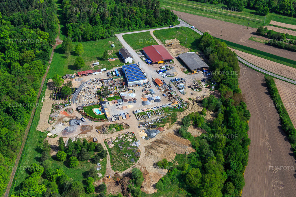 Luftbild: Palatinum Landschafts u. Gartendesign in Hagenbach im Bundesland Rheinland-Pfalz in Deutschland. Foto: IMG_078392.jpg vom 08.05.2015 durch Werner Riehm/FLY-FOTO.dePalatinum