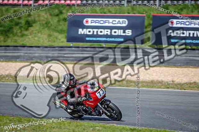 pubi3276 | Professionelle Fotos von Sportveranstaltungen, aber auch Hochzeiten und anderen Events. - Realisiert mit Pictrs.com