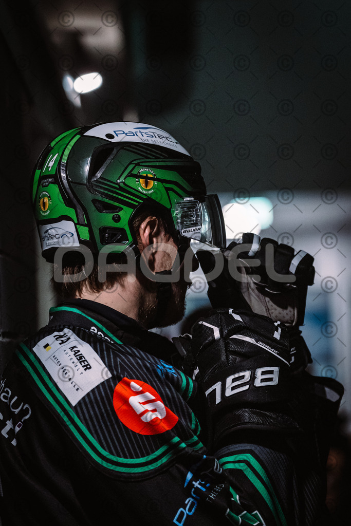 Alligators_vs_Lindau_21_12_2025-011 | Höchstadt Alligators Fotogalerie: Eishockey-Action aus Franken. Professionelle Spielfotos, Portraits & Stadionbilder zum Download. Jetzt entdecken! - Realisiert mit Pictrs.com