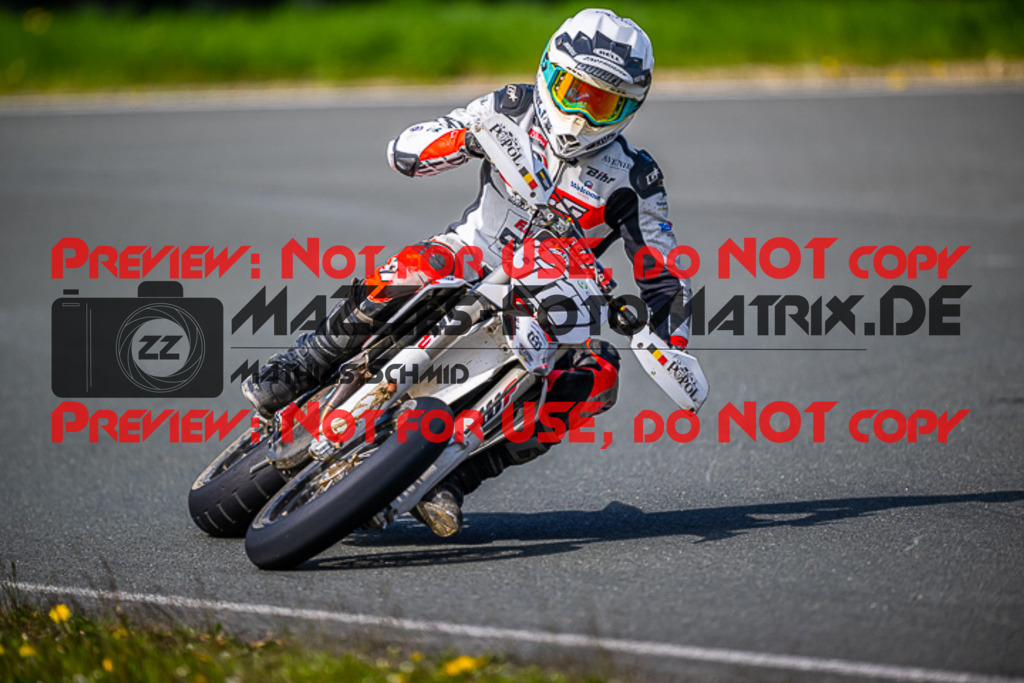 MaZZes_FotoMatrix_230507_7388 | S1