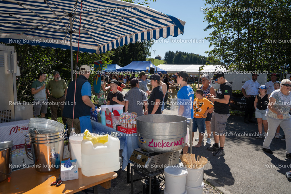 DSC08115 | René Burch leidenschaftlicher Fotograf aus Kerns in Obwalden.  Hier finden sie Sport, Landschaft und Natur Fotografie.
 - Realisiert mit Pictrs.com