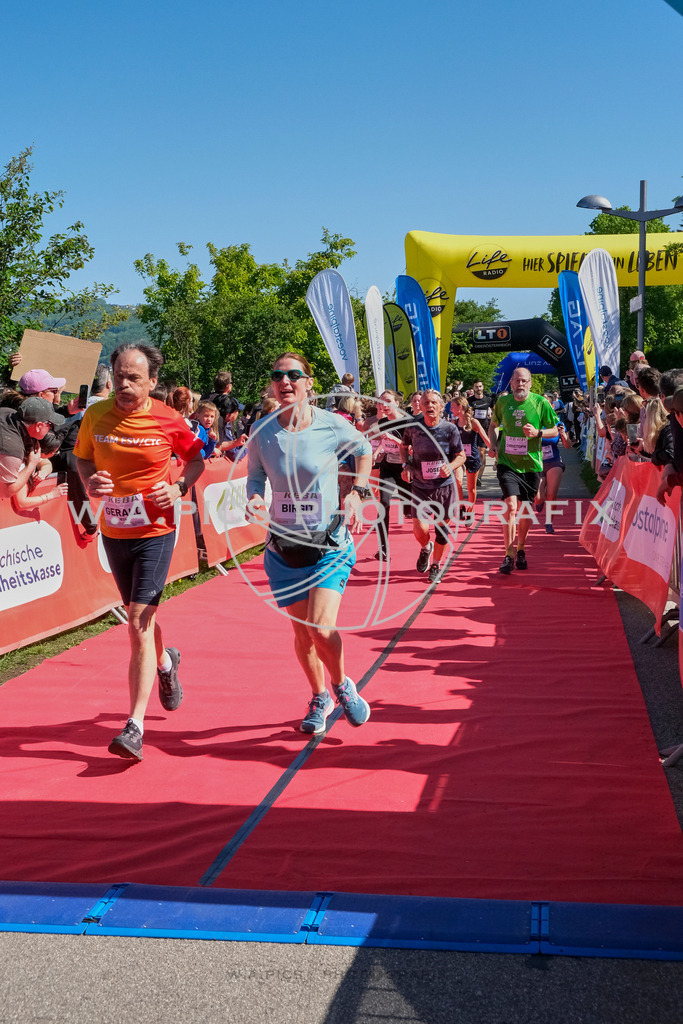 ..... | LINZ,AUSTRIA,27.April 24, Int. 3 Brückenlauf Linz  , Image shows: Photo: WAPICS / Michael ring