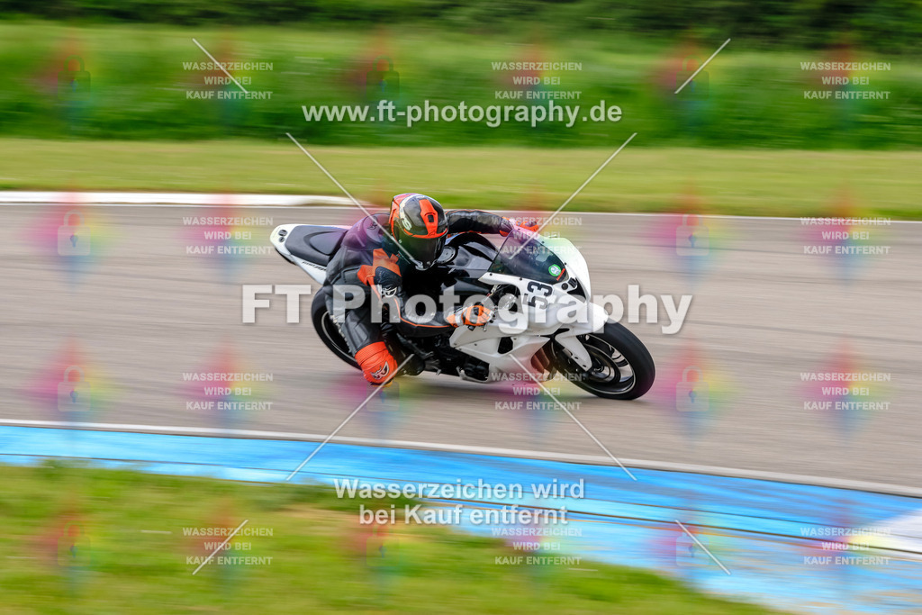 MotoTeam-9541 | Hier findet Ihr Bilder von Touristenfahrten auf der Nürburgring Nordschleife oder von anderen Veranstaltungen die ich besucht habe. Viel Spass beim Durch Schauen 