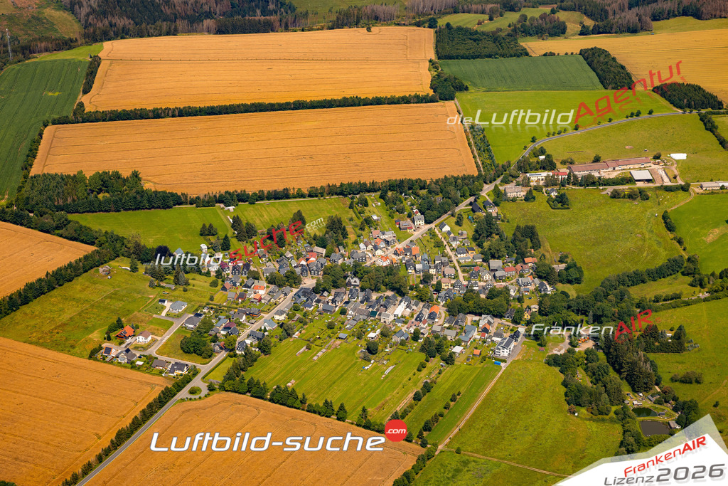Das Luftbild zeigt : Dröbischau Königsee - Die Luftaufnahme wurde 2024 vom UL-Flugzeug aus erstellt ( keine Drohne ) - Hochauflösende Luftaufnahme - Für grossformatige Ausdrucke geeignet. Die Geschenkidee !Mit Lizenz und Bildrechte bestellbar