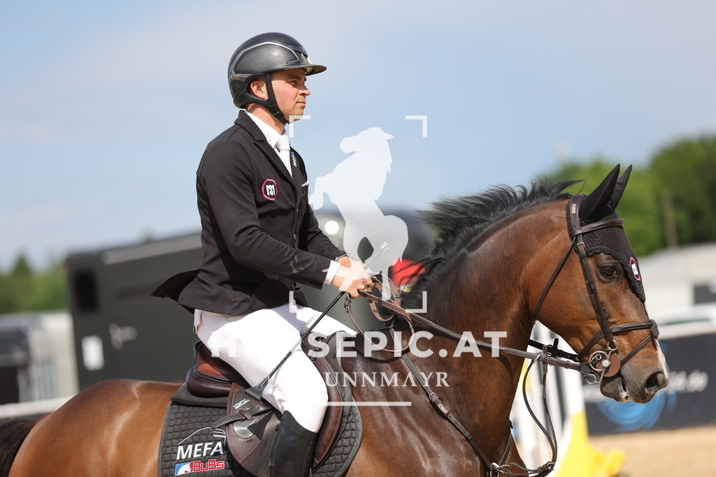 0P6A2740 | Willkommen bei Brunnmayr - Design & Fotografie – Ihrem Spezialisten für Reitturniere und Pferdeveranstaltungen in Oberösterreich, Salzburg und Bayern! Seit über 17 Jahren sind wir leidenschaftlich dabei.