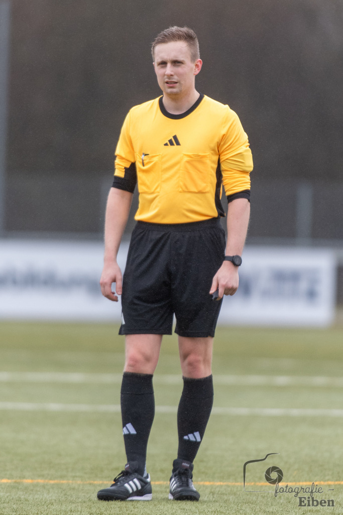 FC Rastede-Harpstedter TB | FC Rastede (grau)-Harpstedter TB (blau) am 22.02.2026 in Rastede (Sportanlage Köttersweg), Photo: Philip Eiben 2026 - Realisiert mit Pictrs.com