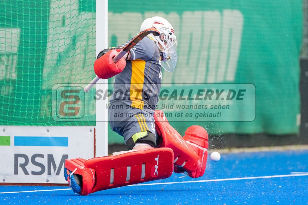 HK_20230422_107099 | 1. Bundesliga Herren Crefelder HTC - Düsseldorfer HC am 22.4.2023 Krefelder HTC ( CHTC ), Krefeld , Zickler Anton Torwart ( Düsseldorfer HC #32 )