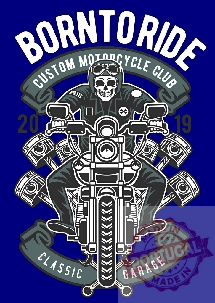 Skeleton biker riding custom motorcycle club vintage logo. T-Shirt design | Skeleton biker riding a motorcycle, expressing garage and custom motorcycle club culture - Realisiert mit Pictrs.com