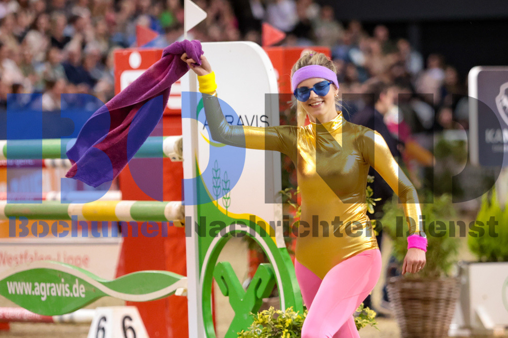 Agravis Cup 2024 - Kostuemspringen {date} -  | {headline}



(Foto: Sebastian Sendlak / BOND)

 - Realisiert mit Pictrs.com