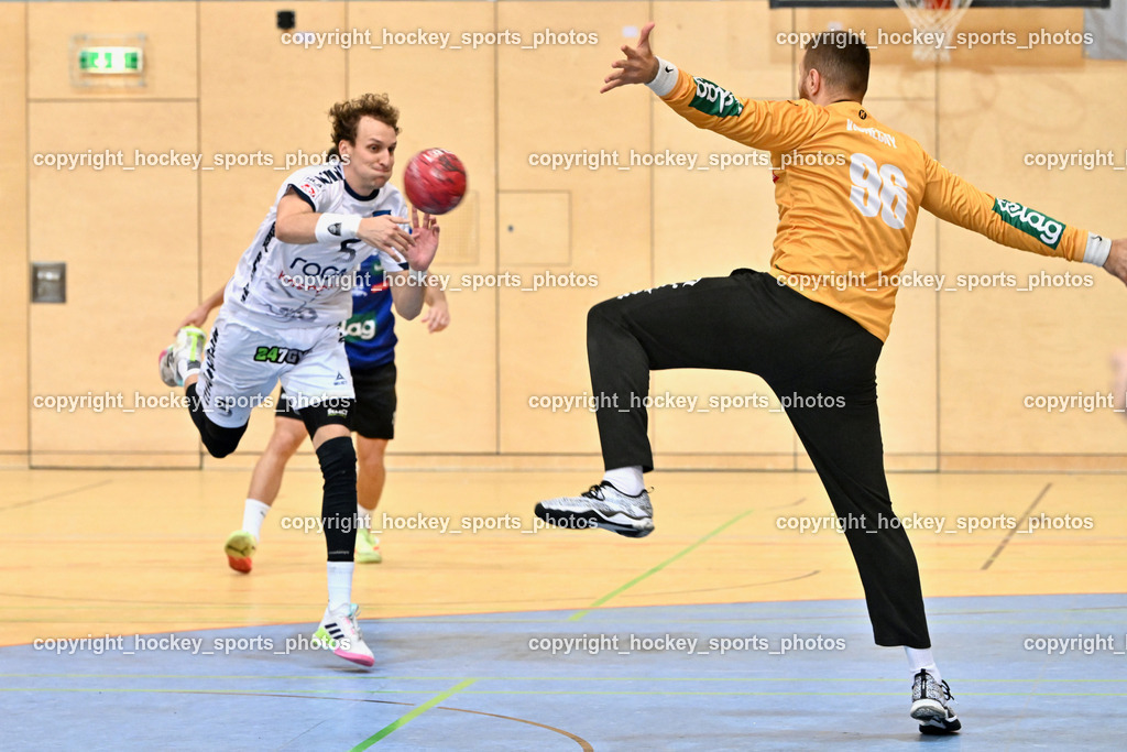 SC Ferlach vs. roomz JAGS Vöslau | #96 KONECNY Micha Martin SC Ferlach, #5 NIKOLIC Lukas roomz JAGS Vöslau, #21 GARTNER Tine SC Ferlach, SC Ferlach vs. roomz JAGS Vöslau, SC Ferlach vs. roomz JAGS Vöslau am 08.11.2025 in Ferlach (Ballspielhalle Ferlach), Austria, (Photo by Bernd Stefan)