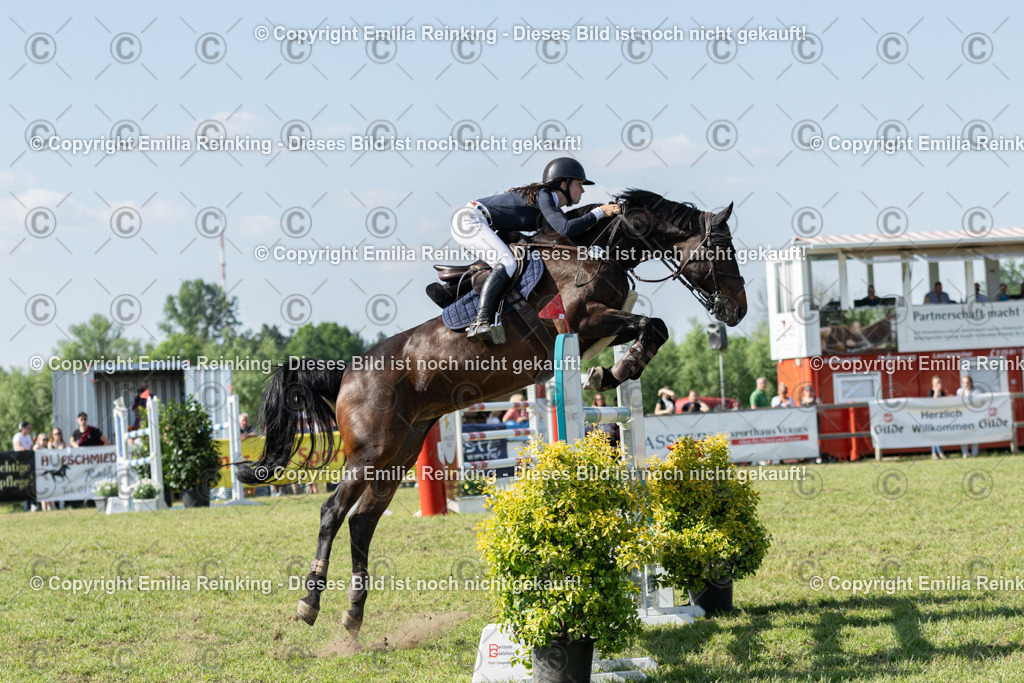 CL5A5339 | Emilia Reinking Fotografie - Realisiert mit Pictrs.com