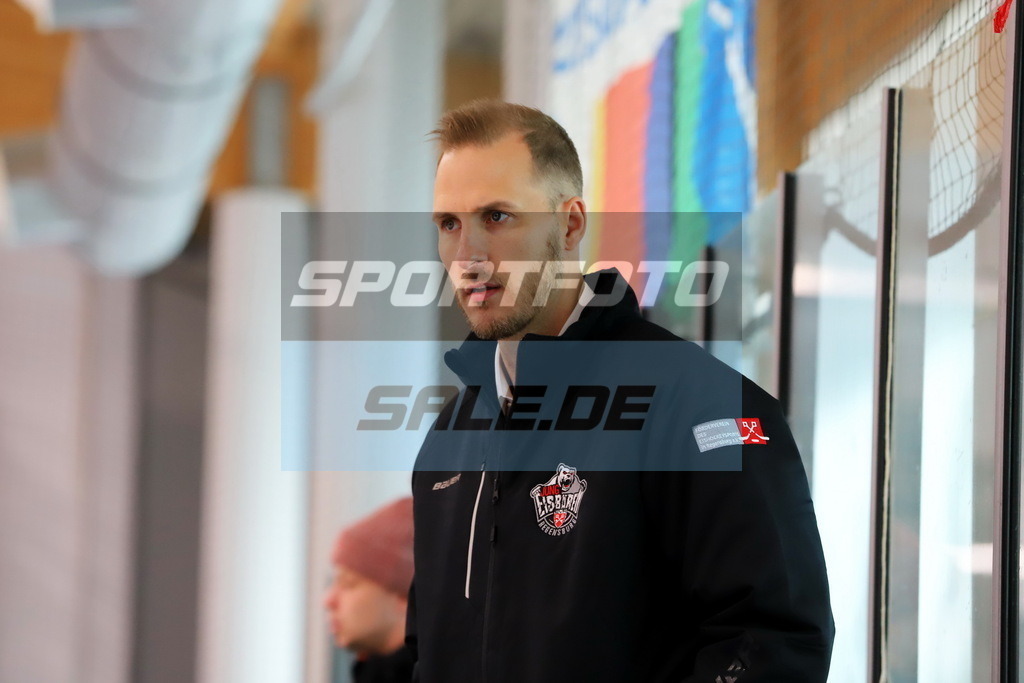 Peter Flache - HC EVR | Peter Flache - HC EVR - Realisiert mit Pictrs.com