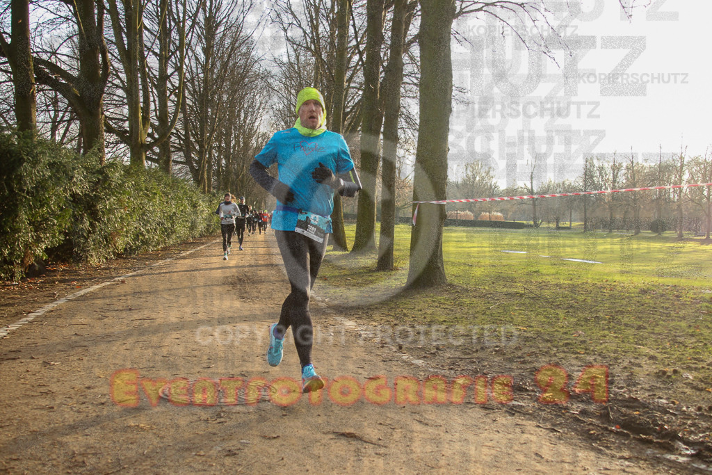241231_1015_EV4_3588 | Sportfotografie im Rhein-Sieg Kreis, Köln, Bonn, NRW, Rheinland Pfalz, Hessen, etc. Unser Tätigkeitsfeld umfasst den Laufsport vom Volkslauf über den Marathon, Duathlon, Triathon bis zum Ultralauf wie Kölnpfad Ultra oder Schindertrail.