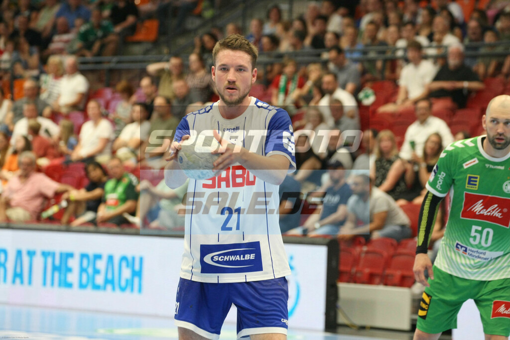 GWD Minden´- VFL Gummersbach | Dominik Mappes (VFL Gummersbach #21) - © Sportfoto-Sale (MK) - Realisiert mit Pictrs.com