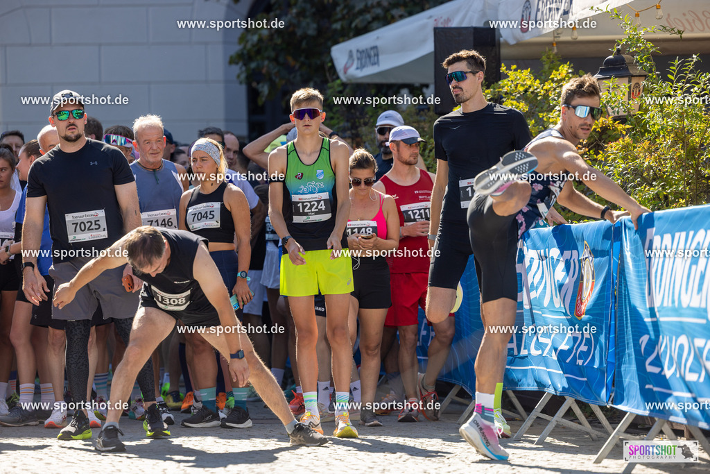 VJ__3791 | Stadtlauf Erding 2025 #stadtlauferding #erdingstadtlauf #stadtlauf_erding #laufmotivation #trisporterding #yourpictrs #sportshot_your_pictrs