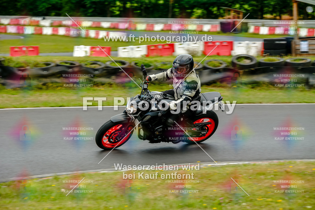 VBK-4998 | Hier findet Ihr Bilder von Touristenfahrten auf der Nürburgring Nordschleife oder von anderen Veranstaltungen die ich besucht habe. Viel Spass beim Durch Schauen 