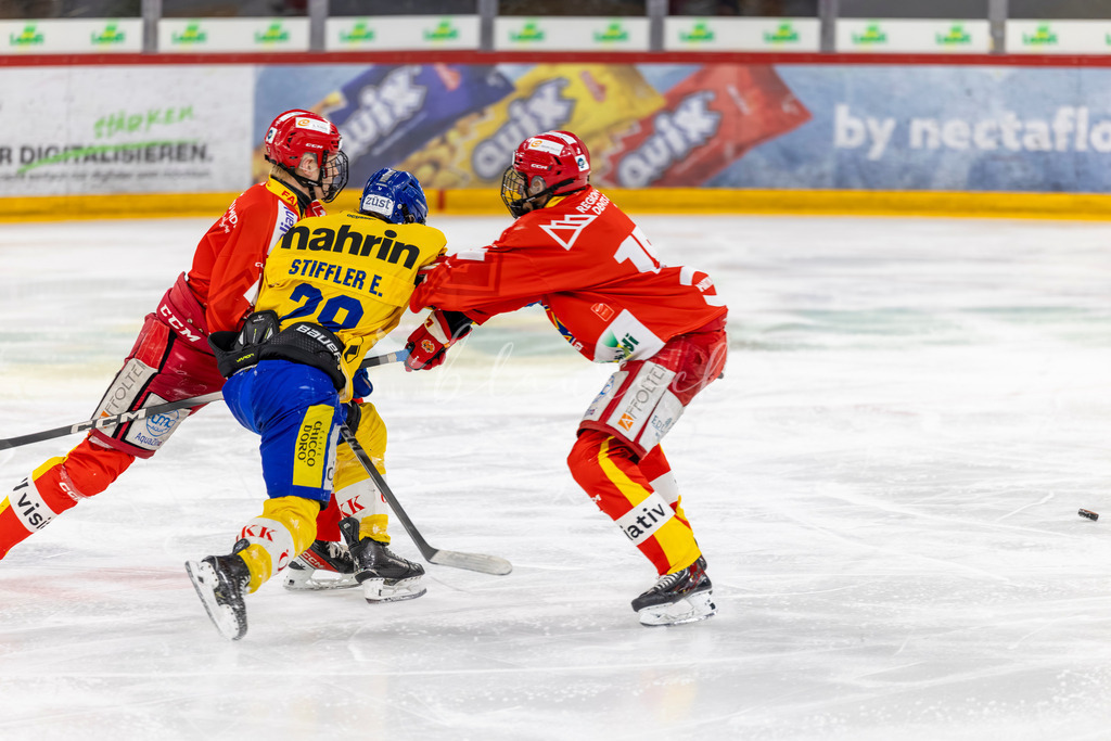 EHCB vs HCD 20262703-433440768 | Sportbilder, Sportfotograf, Hochzeits- und Eventfotografin, Flugshows, Portraits und Tiershooting, Aviation, Downhill, Nationalleague, Swissleague, International