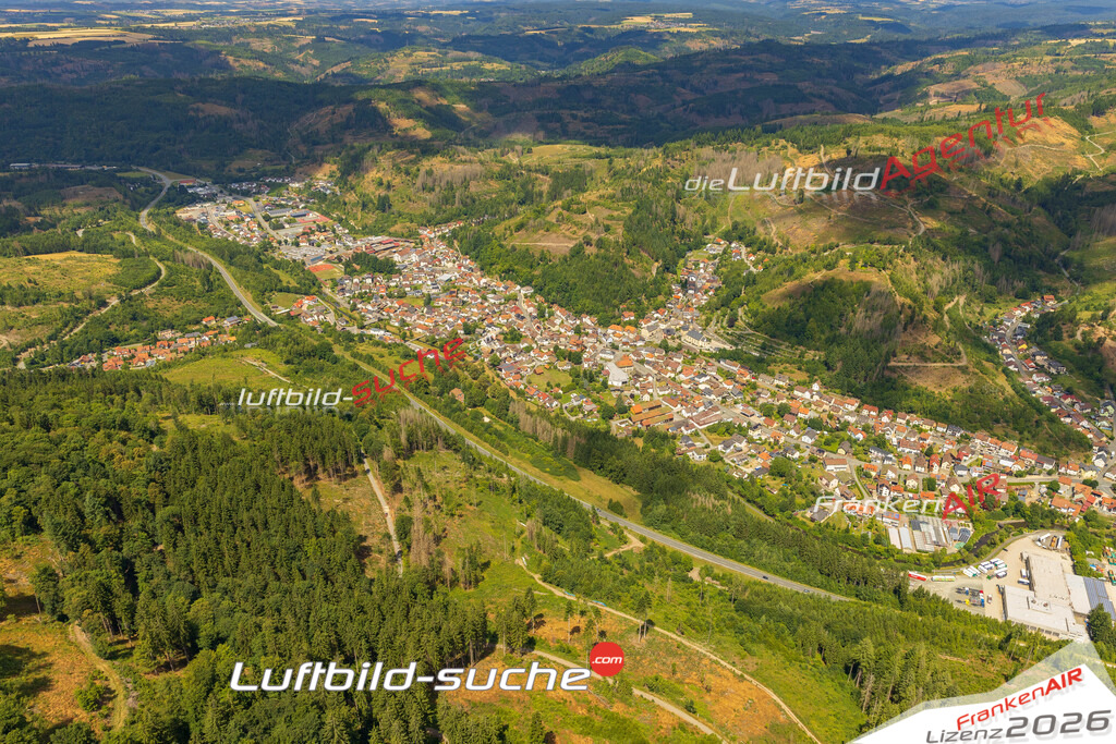 Luftaufnahme von Wallenfels Vs Google Maps- Die Luftaufnahme wurde 2025 vom UL-Flugzeug heraus erstellt ( keine Drohne ) - Hochauflösende Luftaufnahme - für professionelle Ausdrucke geeignet. Die Geschenkidee !Mit Lizenz und Bildrechte bestellbar