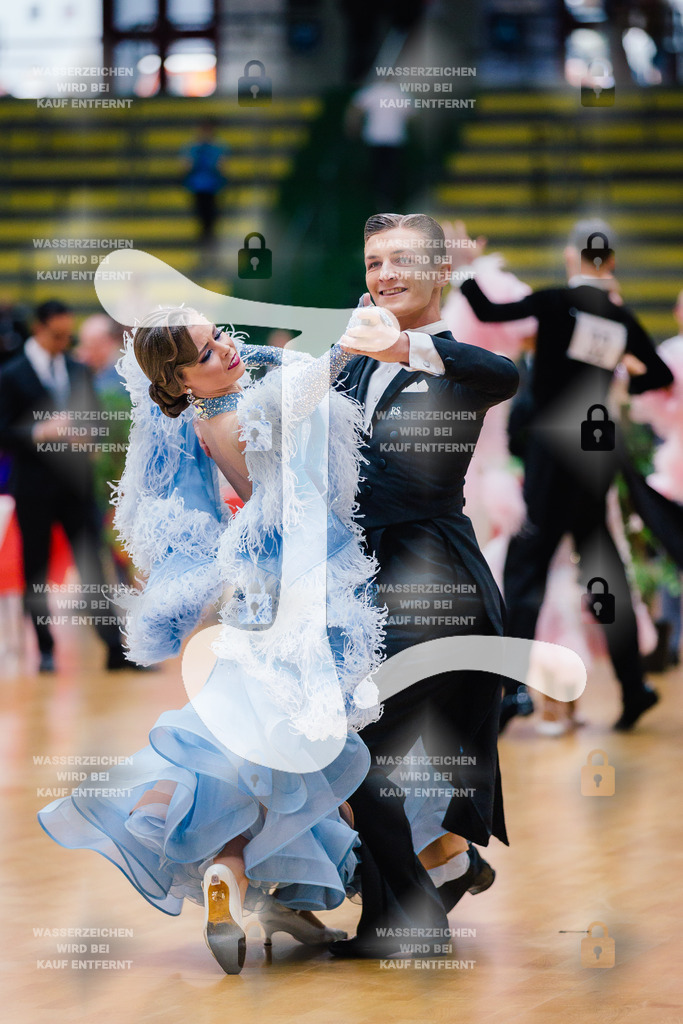 Hessen Tanzt WDSF International Open Standard 26th (41) Lasse Hambrecht _ Rebecca Börger (TSV Bocholt)-2025-05-17-8452 | Webshop for digital downloads and prints of dance sport, event & show photographer Julian Link - Realisiert mit Pictrs.com