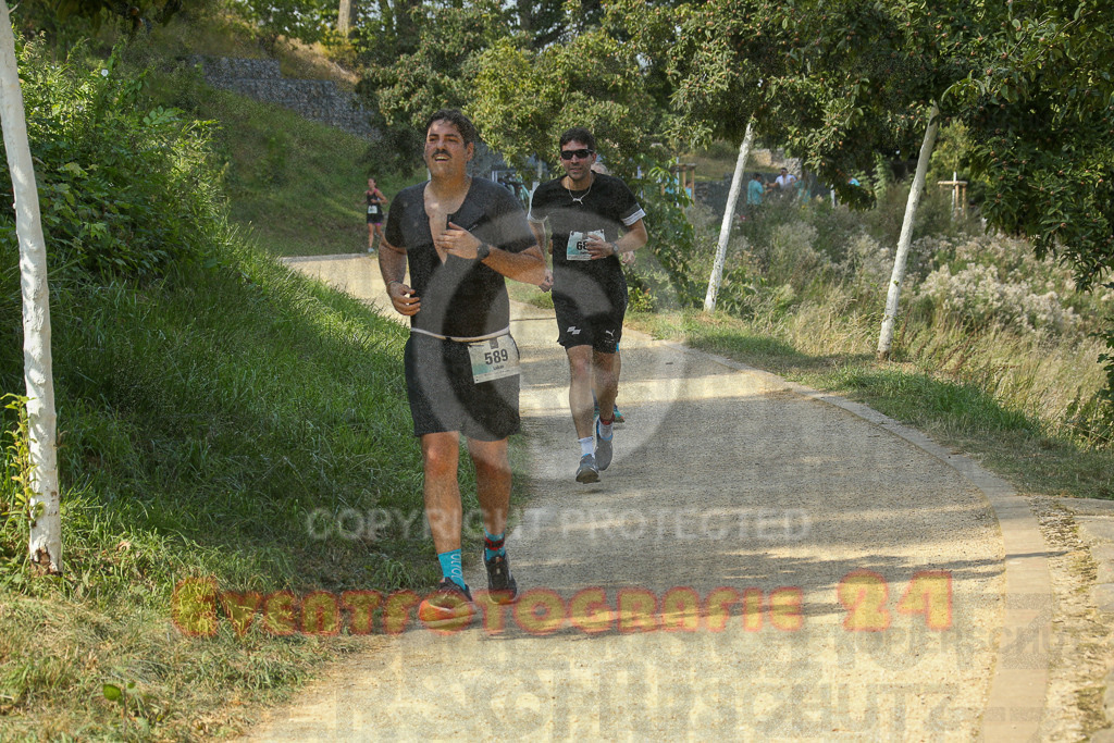 250824_1439_EX1_7001 | Sportfotografie im Rhein-Sieg Kreis, Köln, Bonn, NRW, Rheinland Pfalz, Hessen, etc. Unser Tätigkeitsfeld umfasst den Laufsport vom Volkslauf über den Marathon, Duathlon, Triathon bis zum Ultralauf wie Kölnpfad Ultra oder Schindertrail.